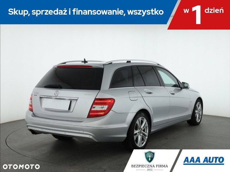 Mercedes-Benz Klasa C - 7