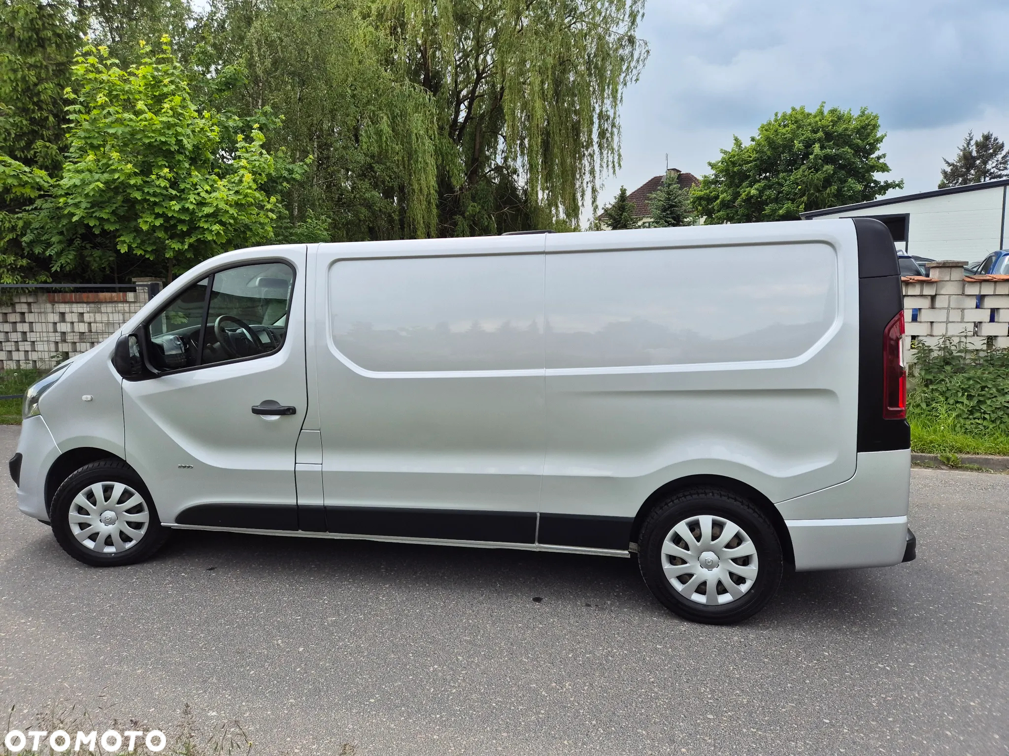 Opel vivaro - 9
