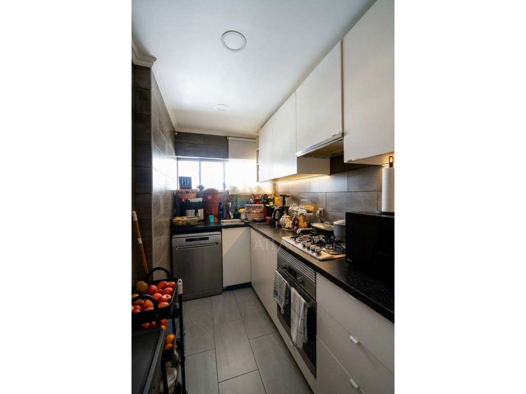 Apartamento T4 Tapada das Mercês - Grande imagem: 3/10