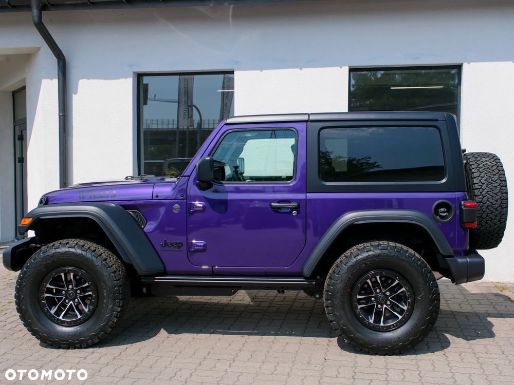 Jeep Wrangler - 2
