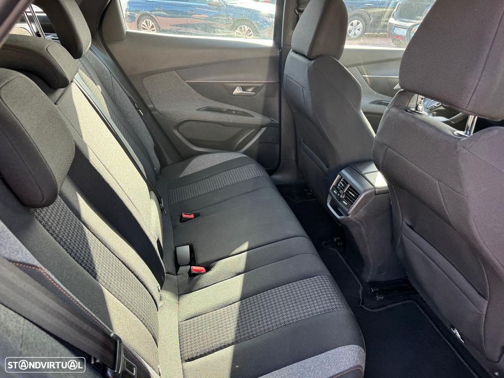 Peugeot 3008 1.2 PureTech Active Pack - 15