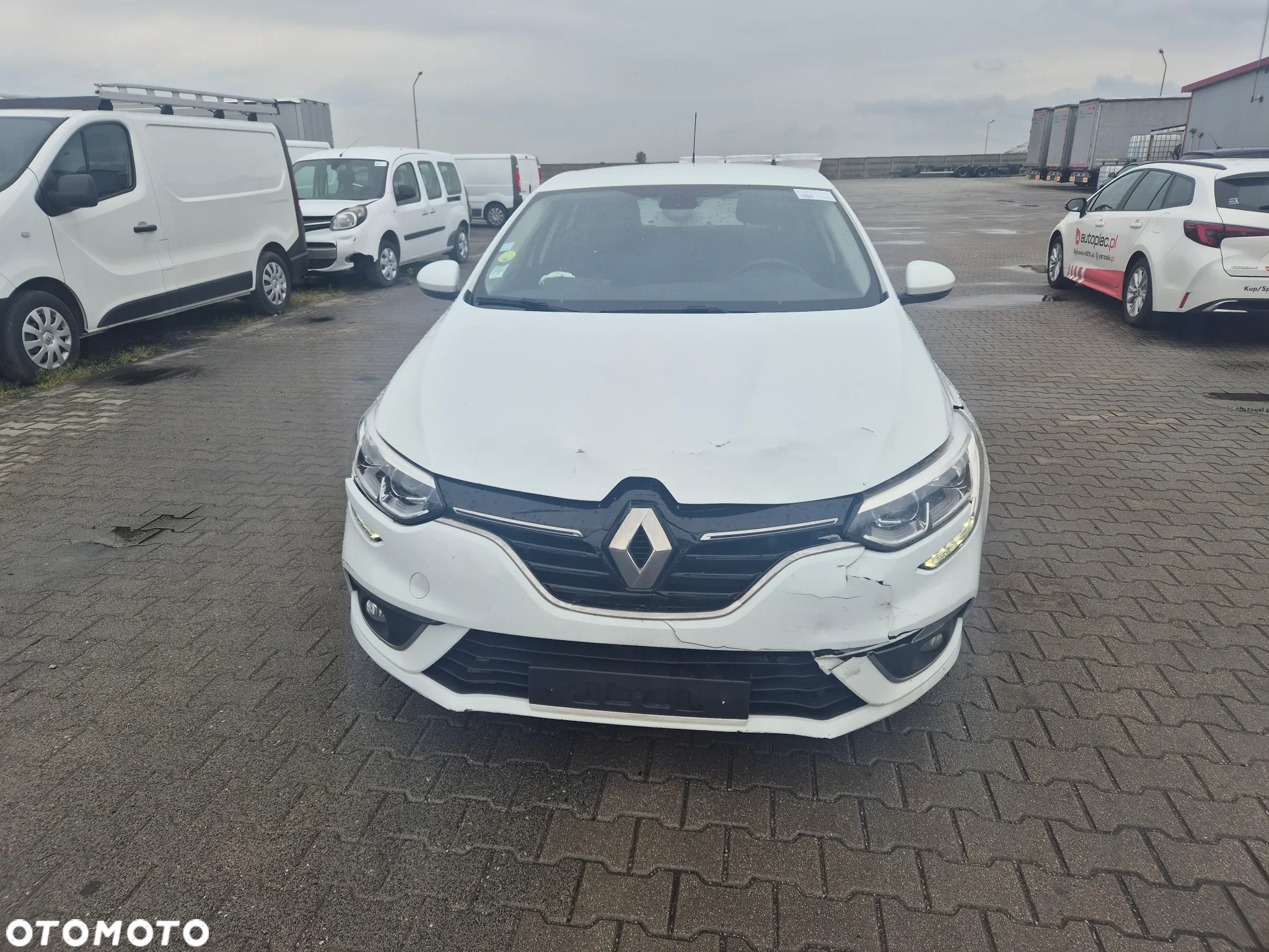 Renault Megane 1.5 Blue dCi Intens - 3