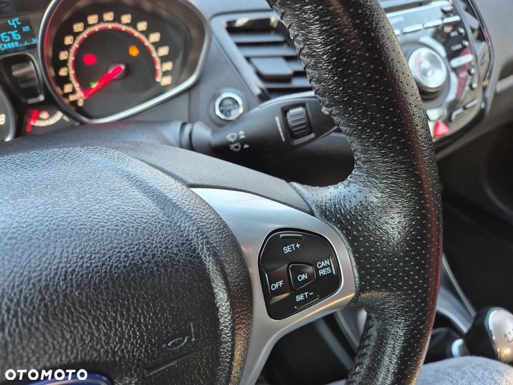 Ford Fiesta 1.6 EcoBoost mit Leder-Sport-Paket ST - 14