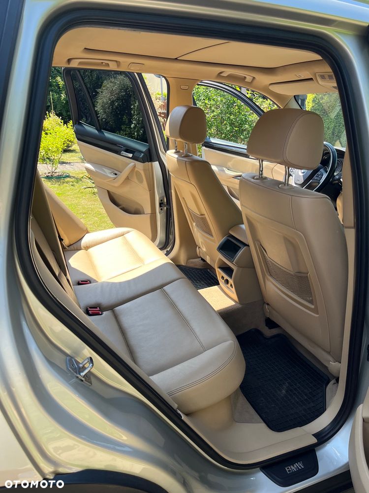 BMW X3 20d xDrive - 13