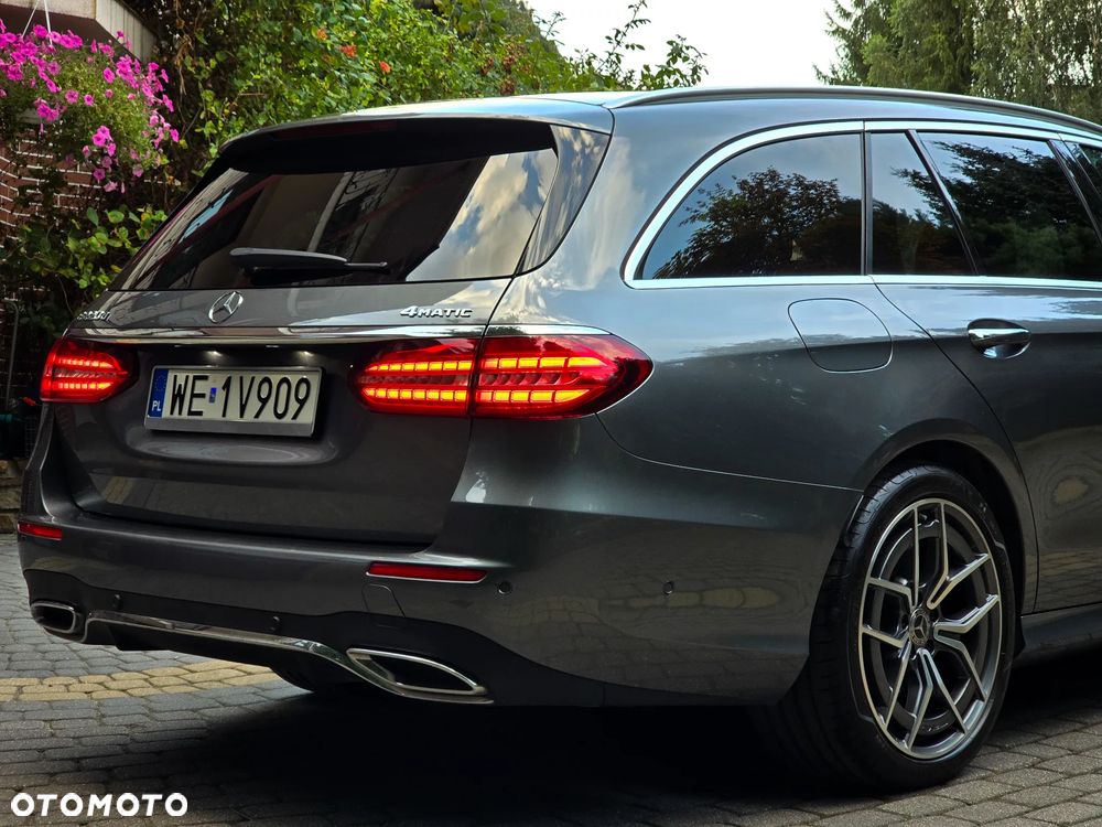 Mercedes-Benz Klasa E 220 d 4-Matic AMG - 12