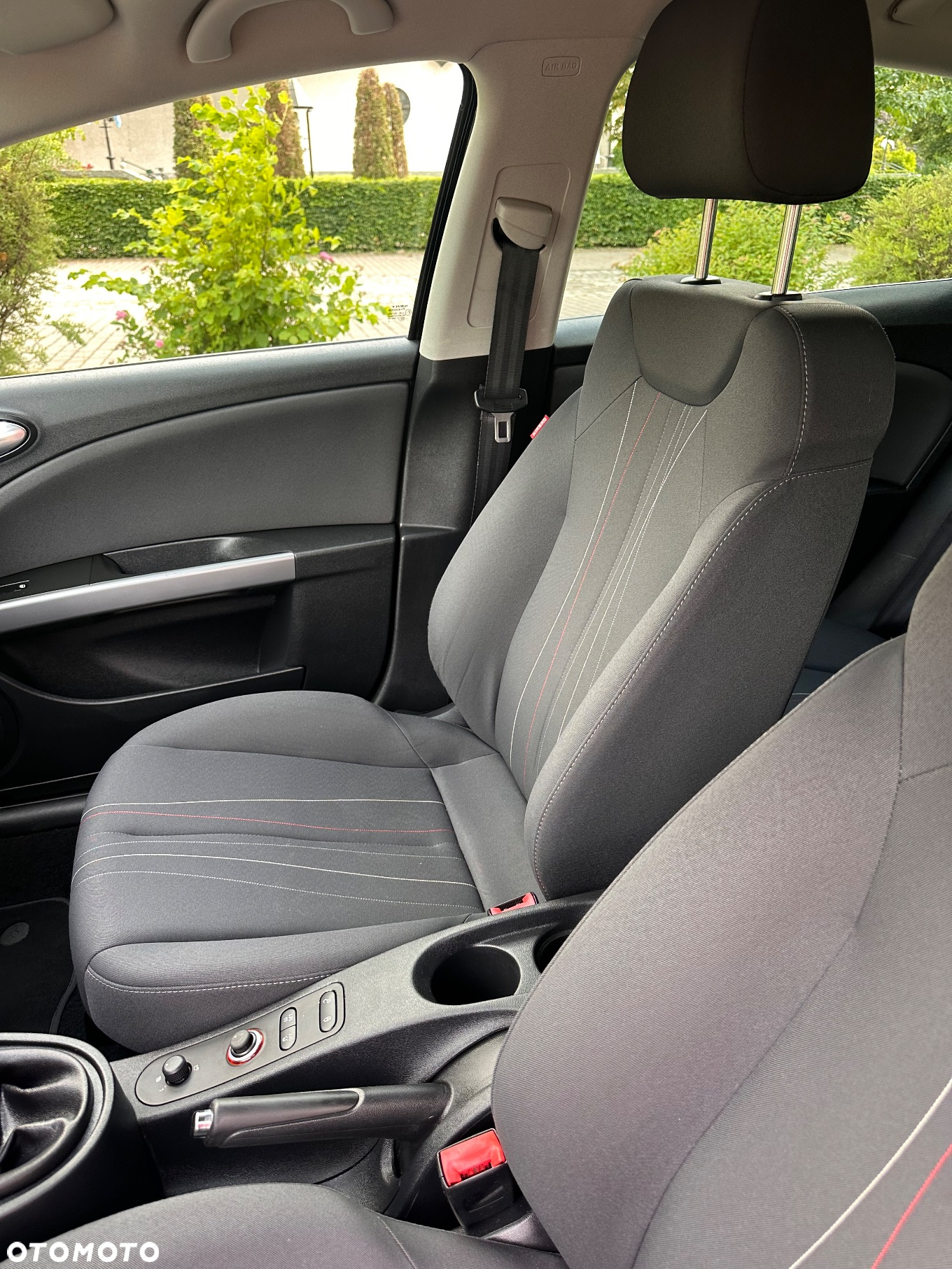 Seat Leon 1.6 TDI DPF E-Ecomotive Style Copa - 27