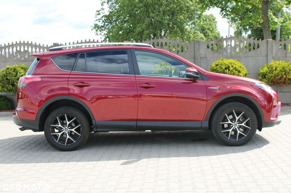 Toyota RAV4 - 6