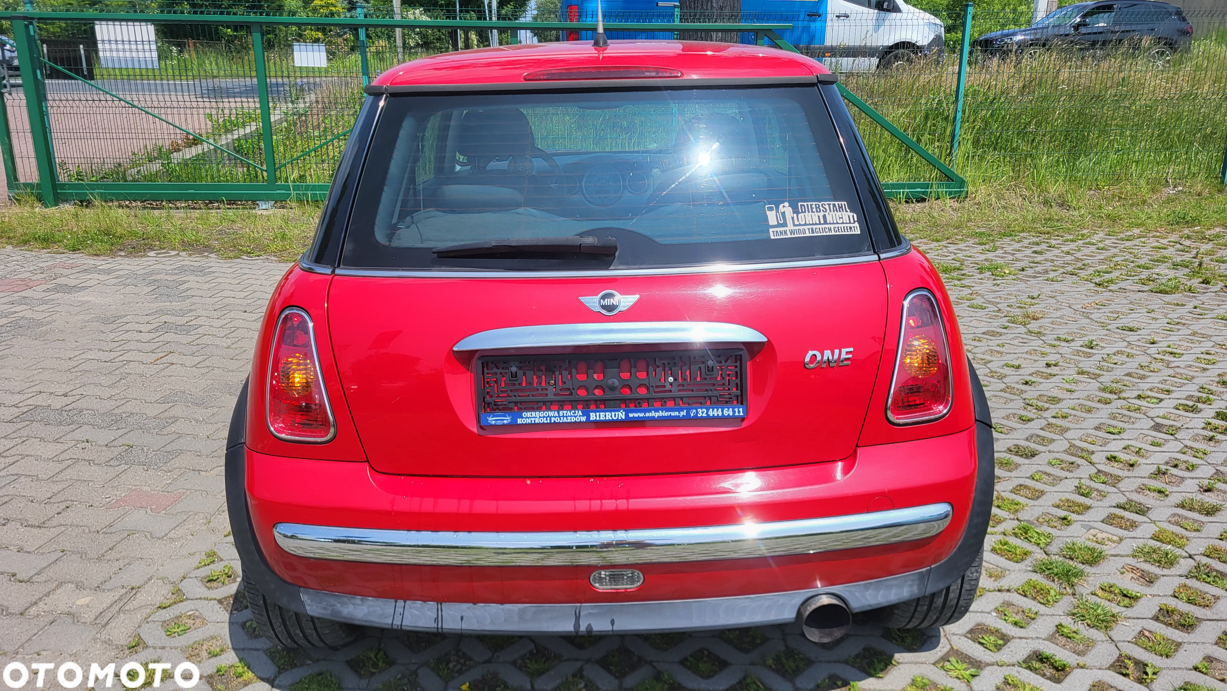 MINI ONE - 19