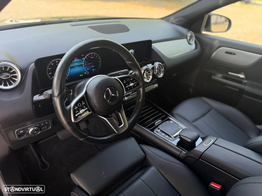 Mercedes-Benz GLA 250 - 17