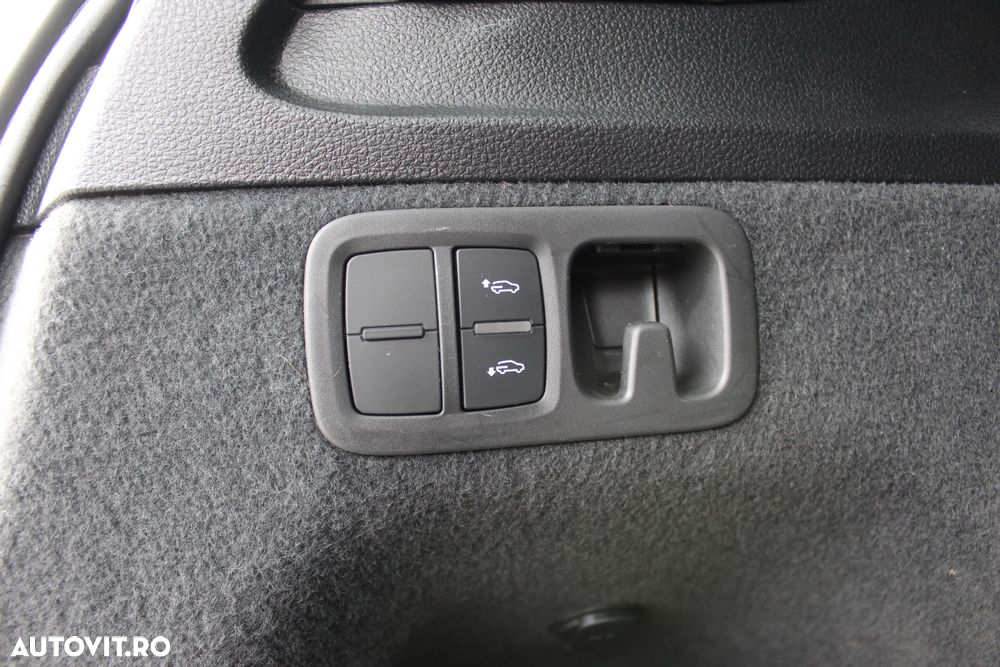 Audi Q7 3.0 50 TDI quattro Tiptronic S Line - 38