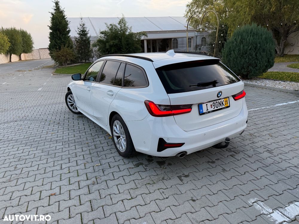 BMW Seria 3 318d Touring Aut. M Sport - 13