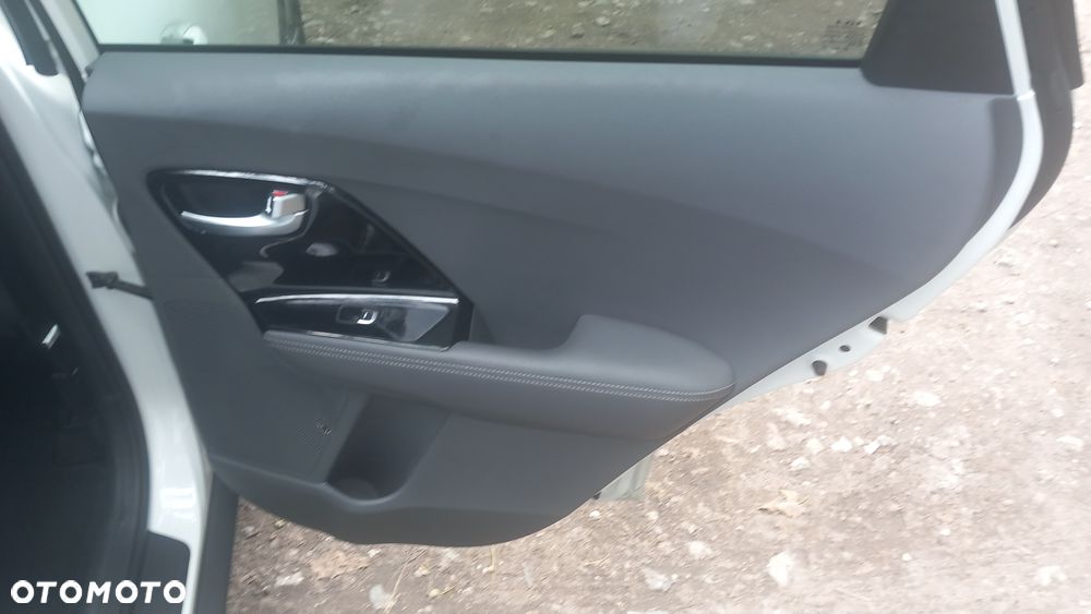 Kia Niro 1.6 GDI Hybrid XL - 22