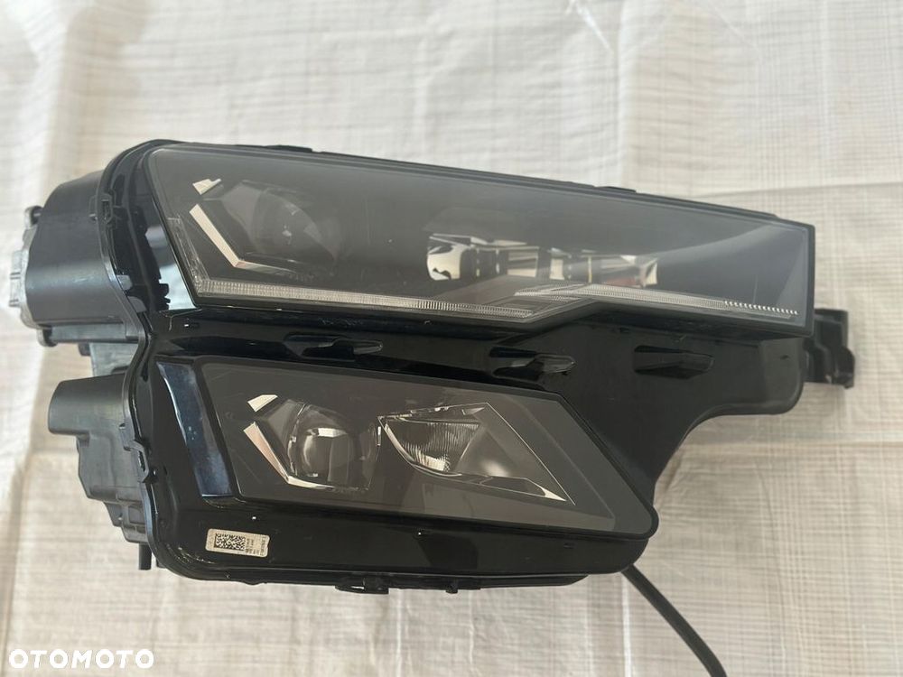 SKODA KAROQ LIFT 57B941036B LAMPA PRAWA PRZÓD PRZEDNIA FULL LED - 1