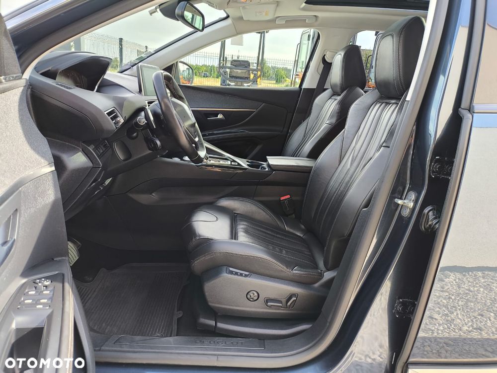 Peugeot 5008 - 15