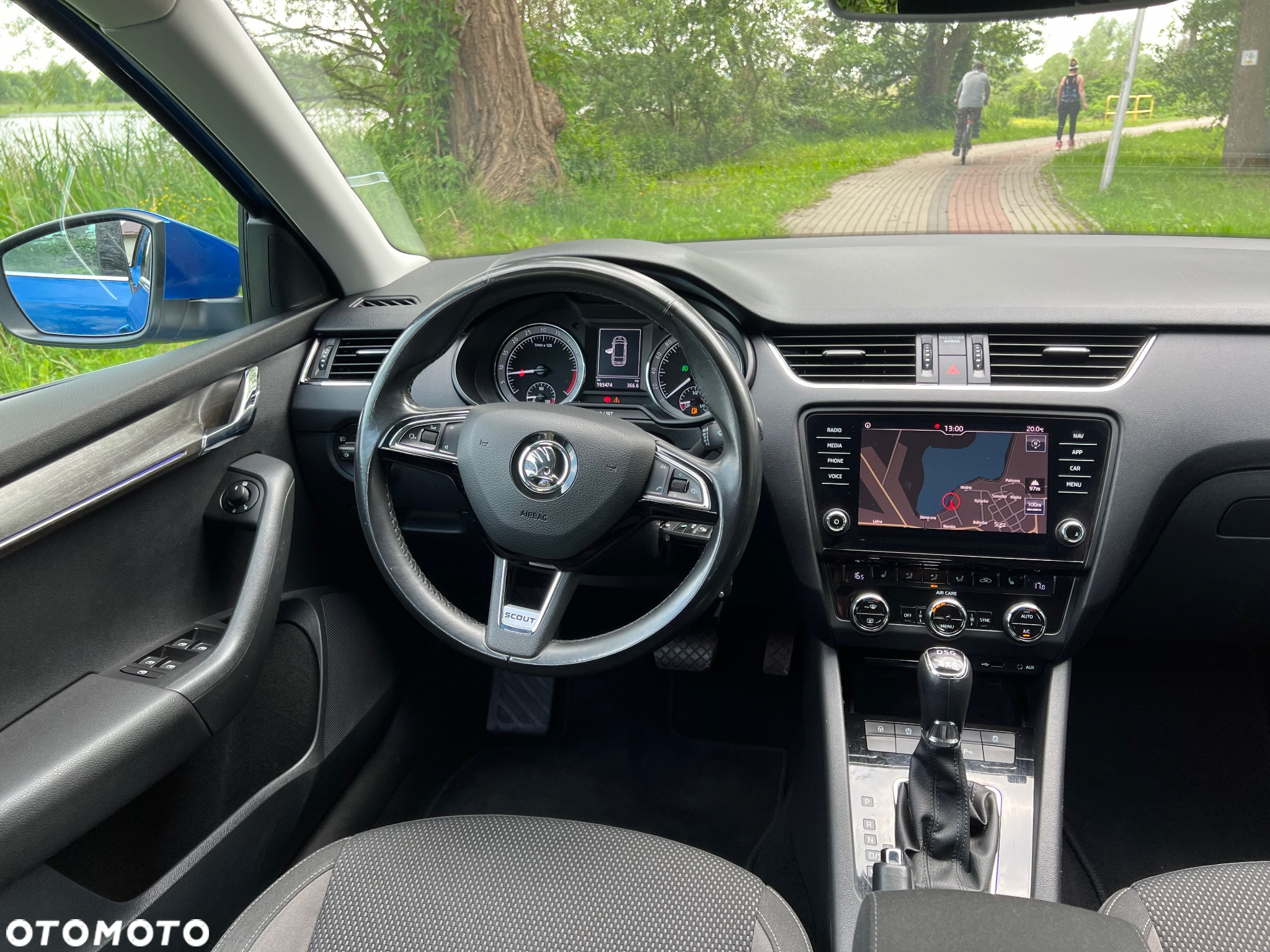 Skoda Octavia Scout 2.0 TDI 4x4 DSG - 16