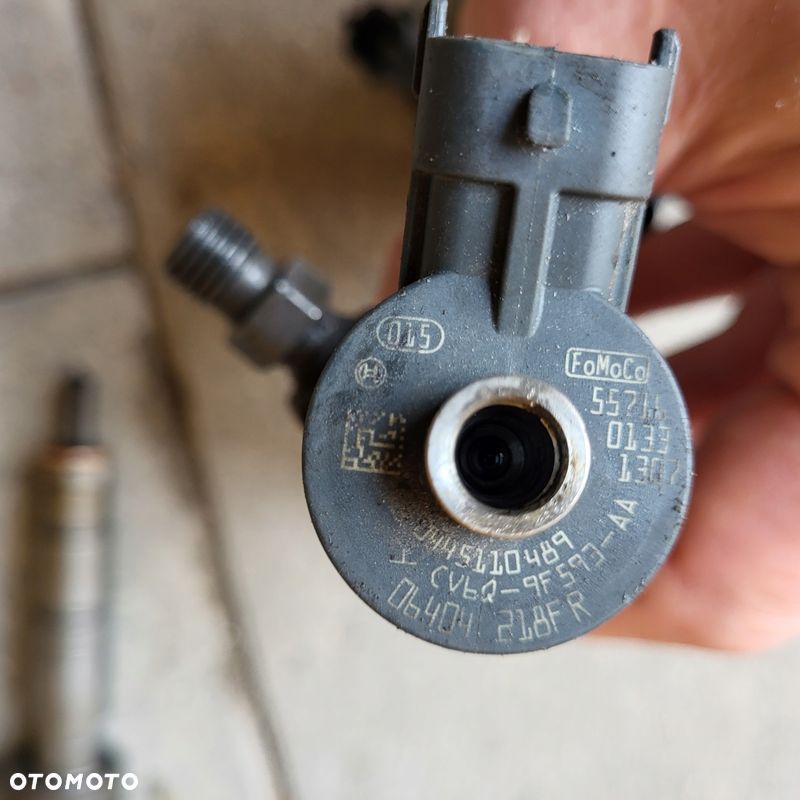 FORD FOCUS MK3 KOMBI HB 1.5 TDCI BOSCH WTRYSKI KOMPLET 0445110489 - 2