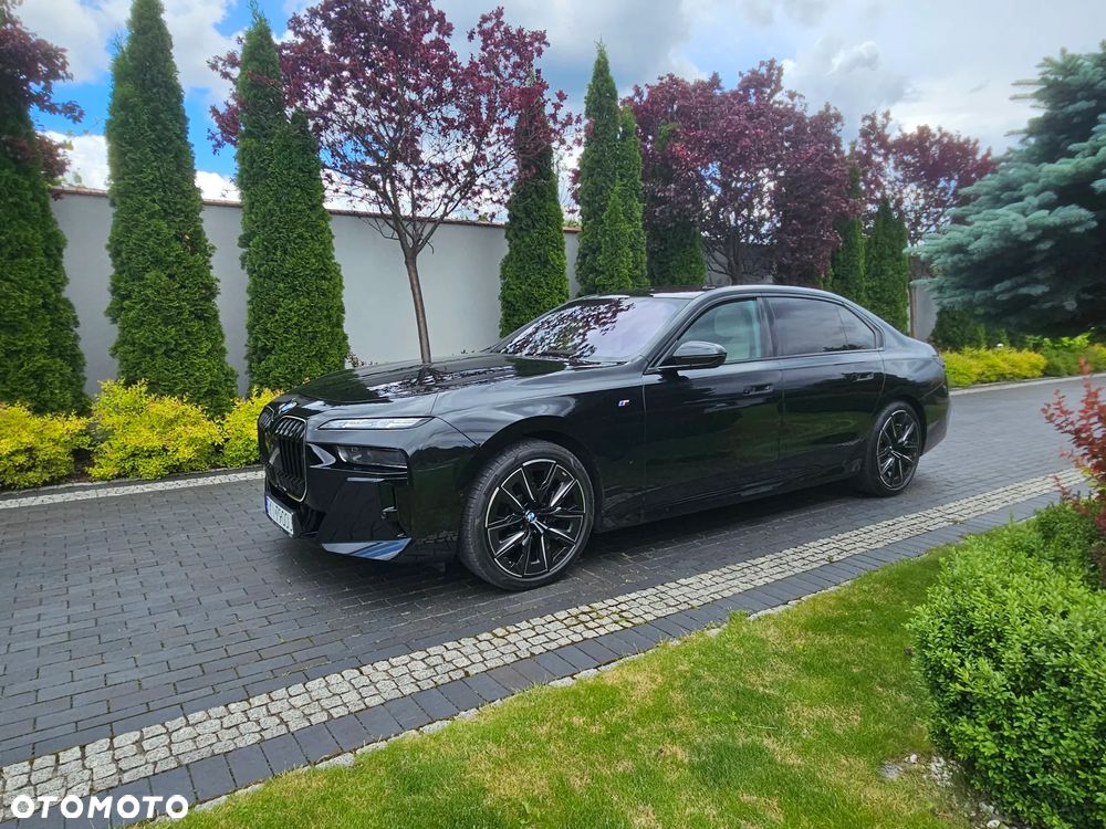 BMW Seria 7 740d xDrive mHEV Individual Edition sport - 6