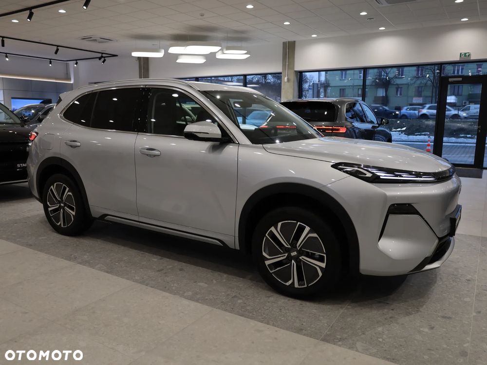 Geely Starray EM-i 1.5 PHEV Pro - 29