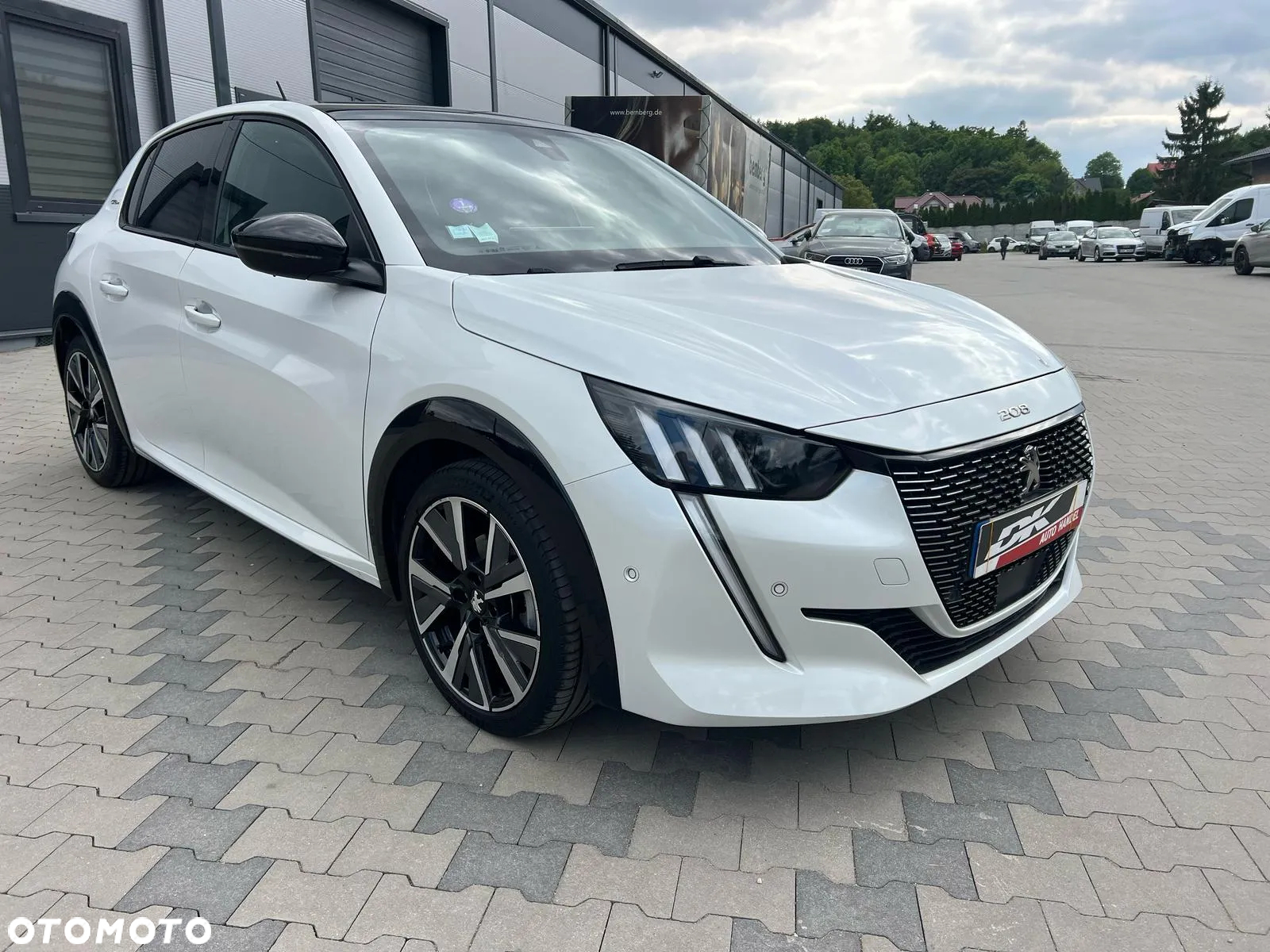 Peugeot 208 1.2 PureTech GT S&S - 7