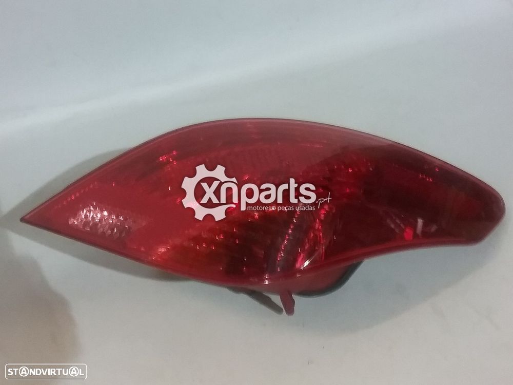 Farolim Trás Dto PEUGEOT 308 (4A, 4C) 09.07 - 1