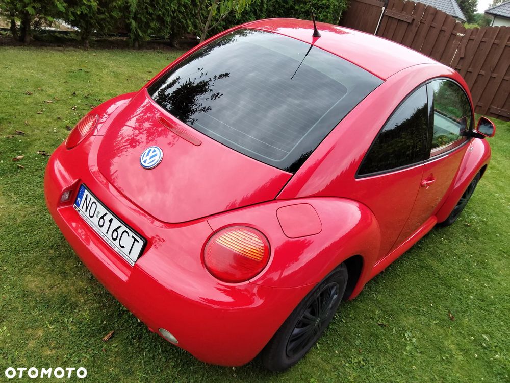 Volkswagen New Beetle - 6