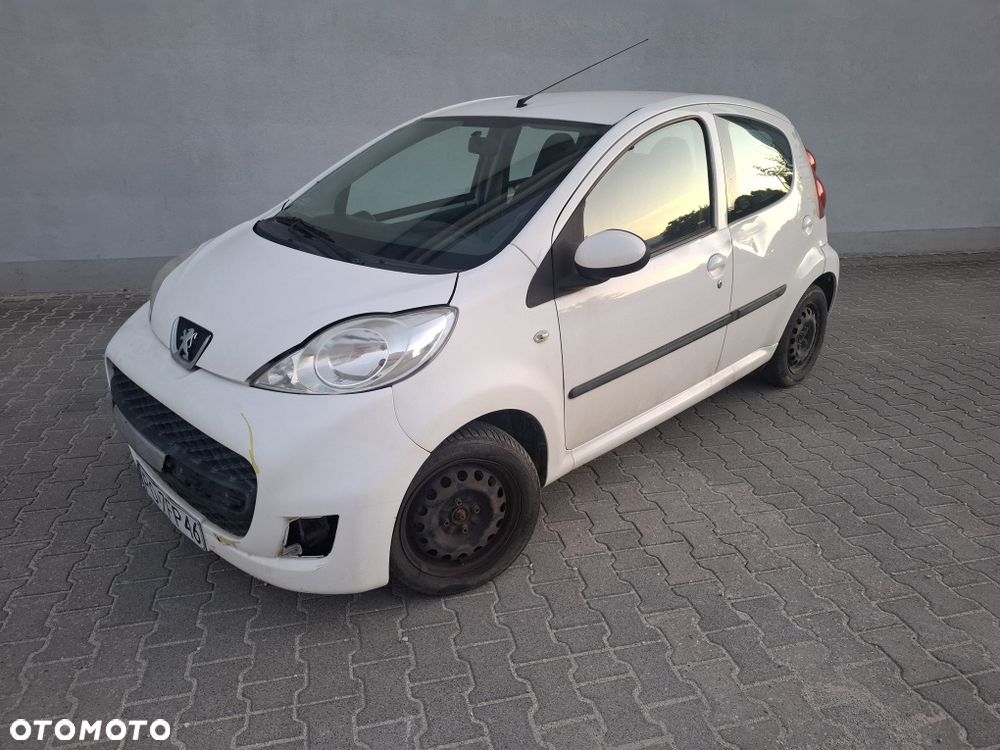 Peugeot 107 - 1