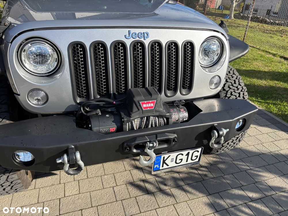 Jeep Wrangler 3.6 Unlim Rubicon X - 22