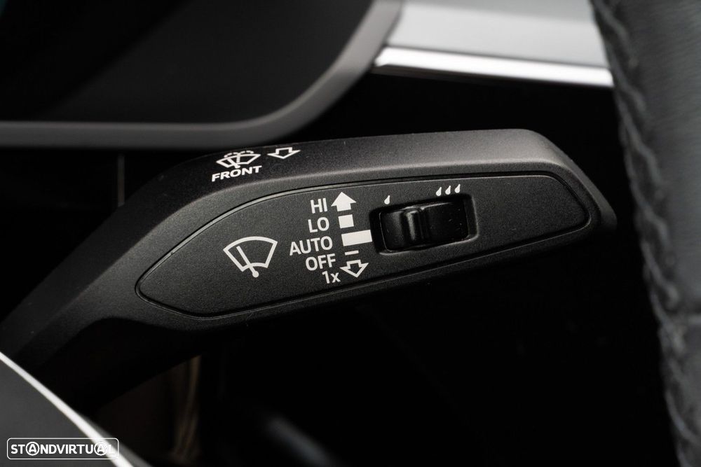 Audi Q8 e-Tron Sportback 55 quattro Advanced - 33