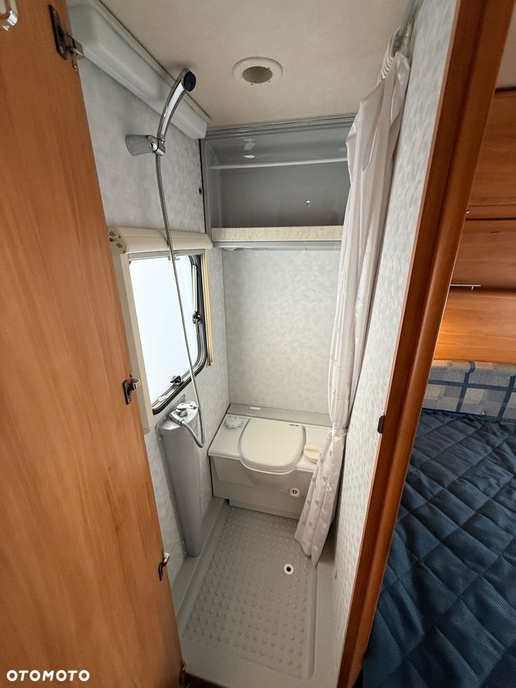 Adria ADIVA 502 UP-mover, przedsionek bogate wyposażenie - 24
