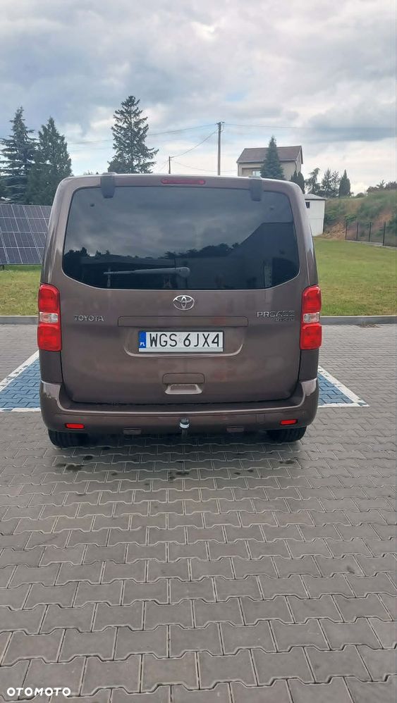 Toyota ProAce Kombi D-4D Medium 2,7t - 4