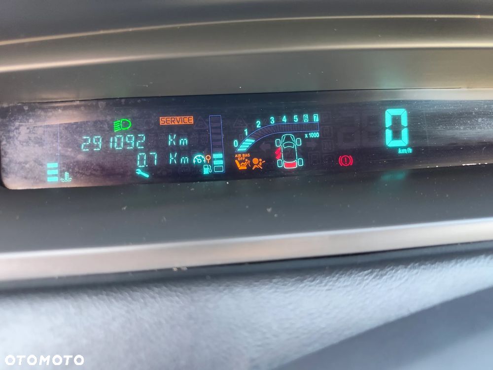 Renault Scenic - 8
