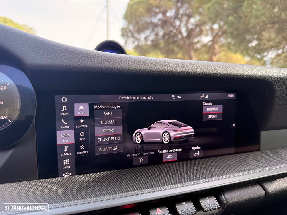 Porsche 911 (992) Carrera PDK - 12