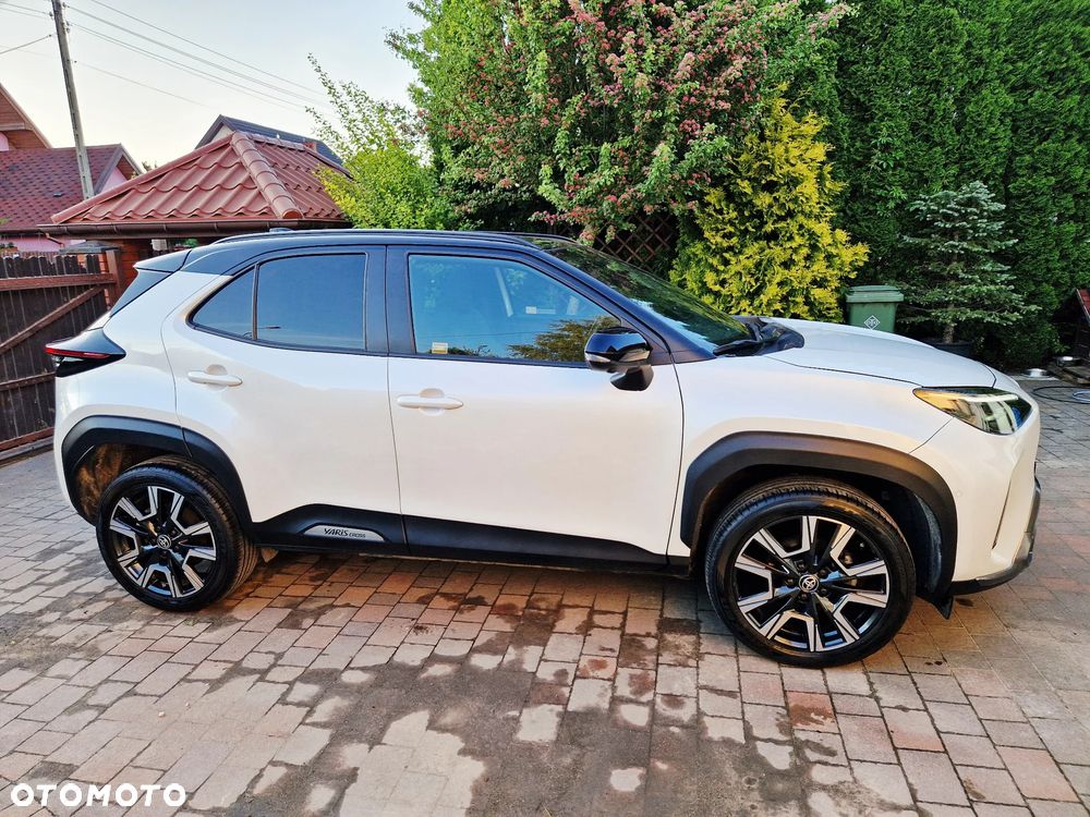 Toyota Yaris Cross Hybrid 1.5 Premiere Edition AWD - 9