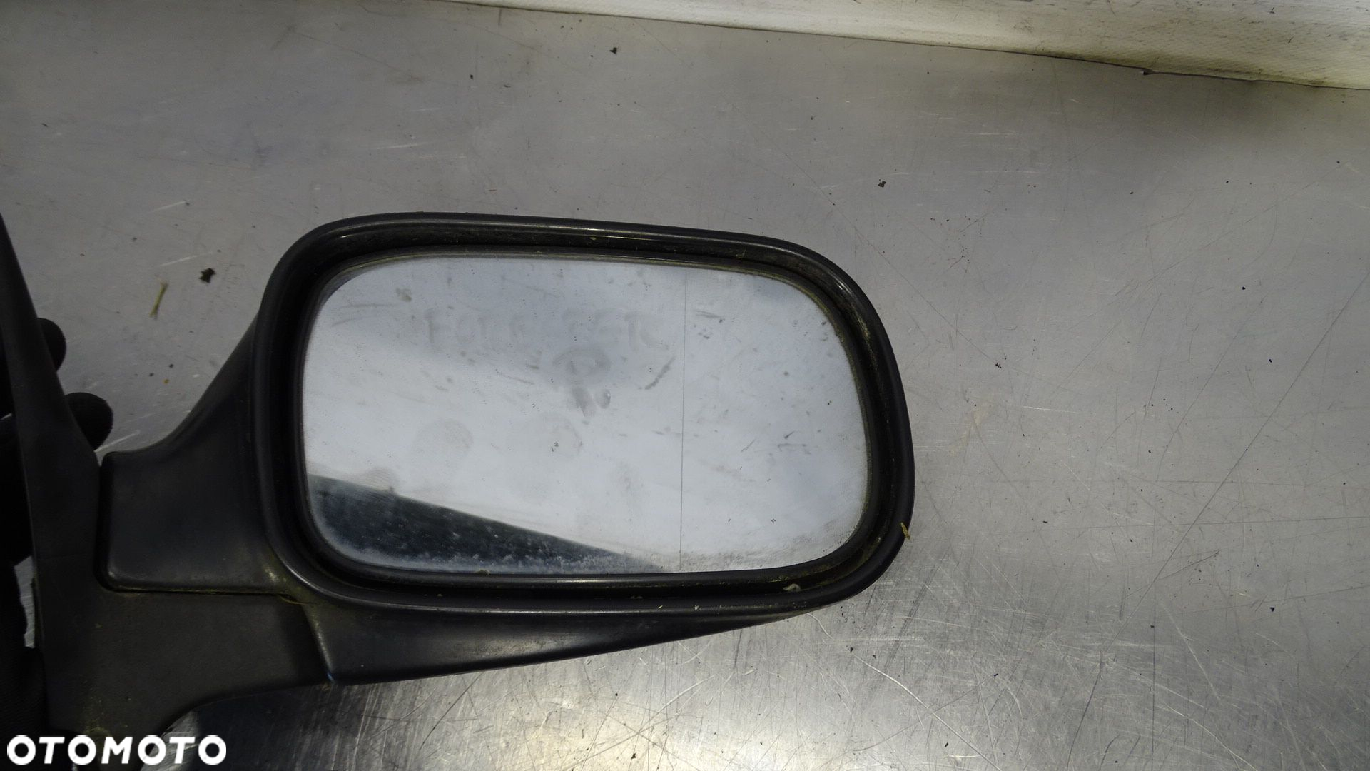 LUSTERKO PRAWE ELEKTRYCZNE SUBARU FORESTER I 2.0 - 8