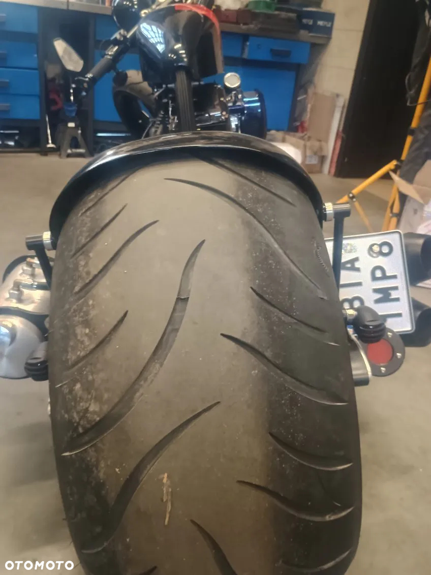 Harley-Davidson Custom Low Rider - 3