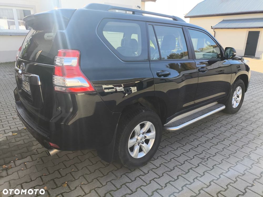 Toyota Land Cruiser 2014 photo 3
