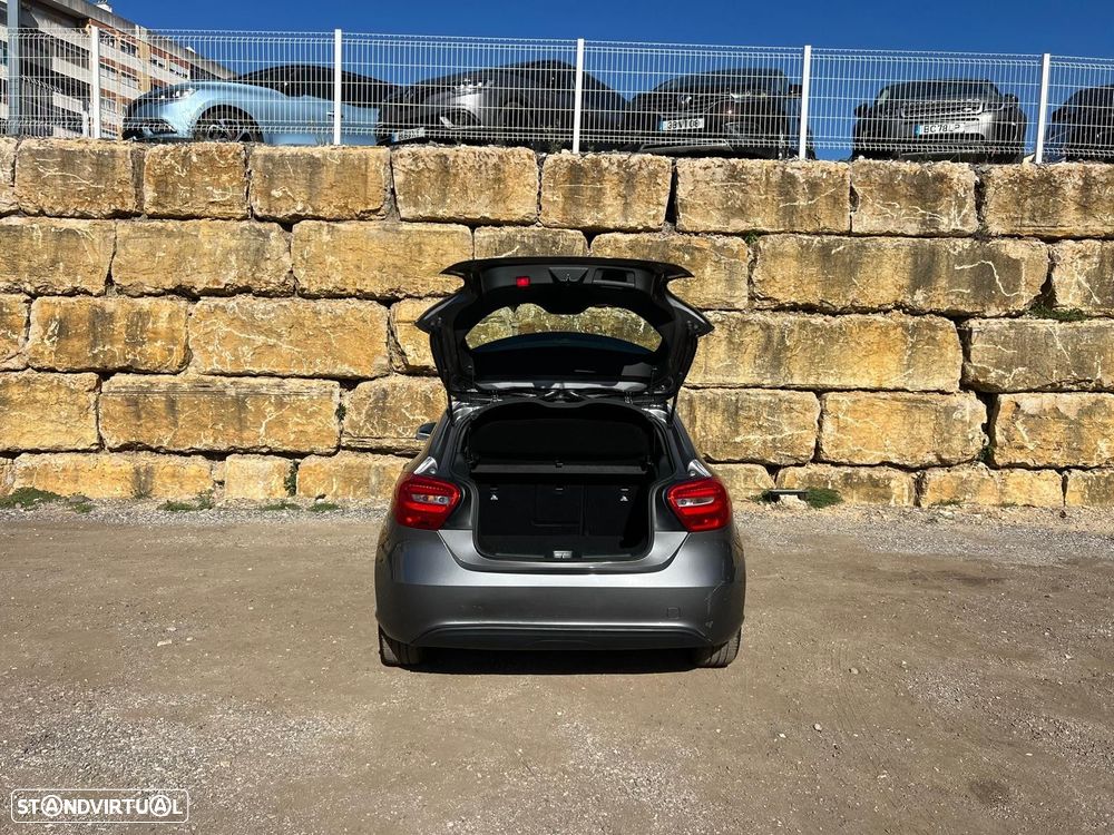 Mercedes-Benz A 160 d Urban - 16