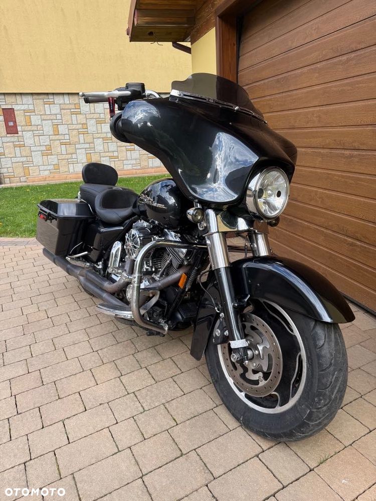 Harley-Davidson Touring Street Glide - 8