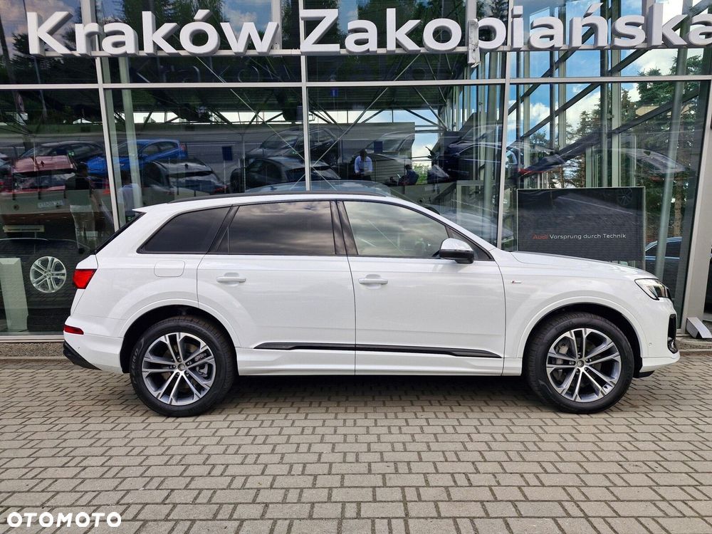 Audi Q7 - 6