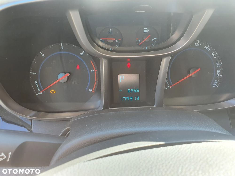 Chevrolet Orlando 2.0 D LT+ - 8