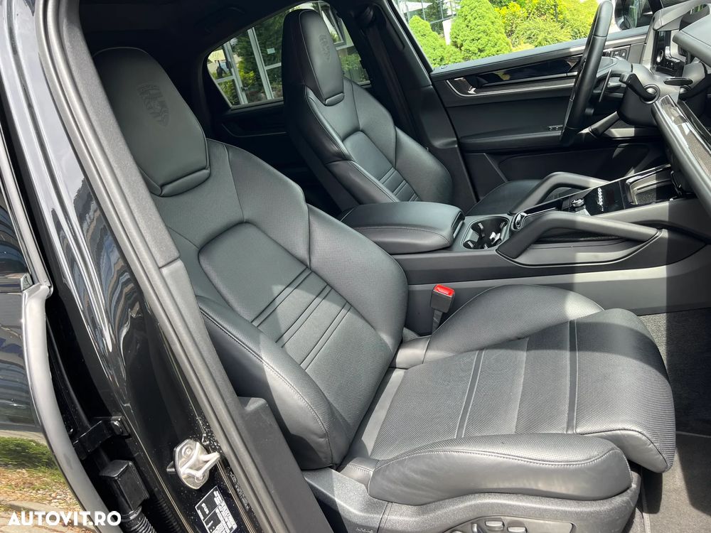 Porsche Cayenne S - 9