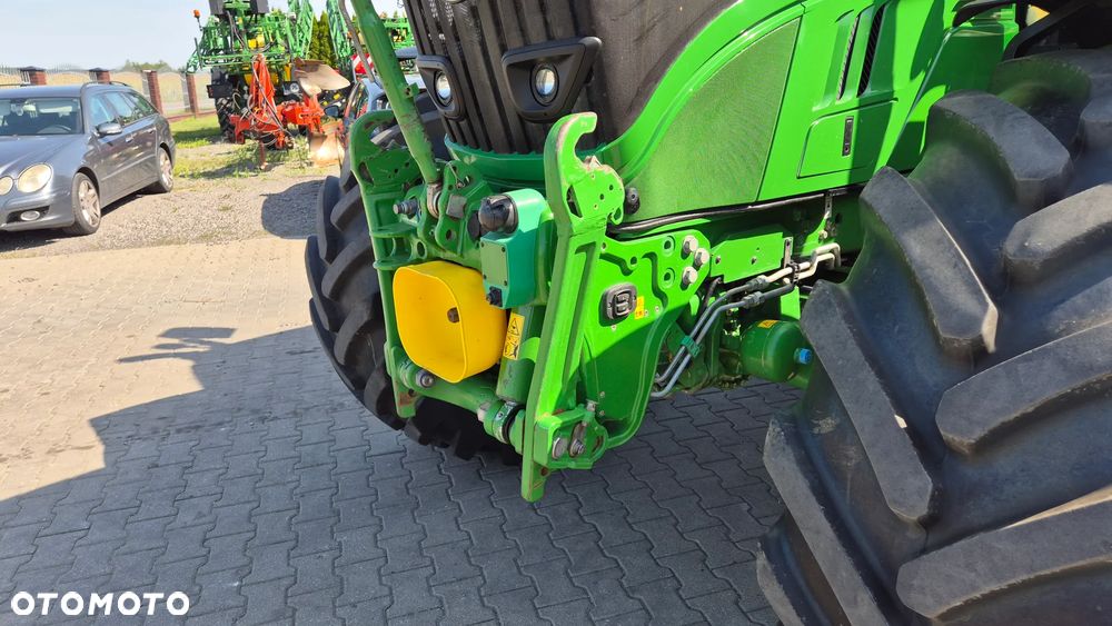 John Deere 6195R 2020R - 12