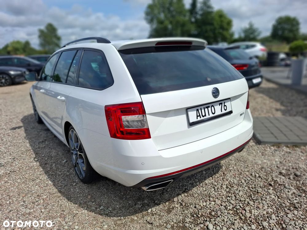 Skoda Octavia 2.0 TDI RS DSG - 13