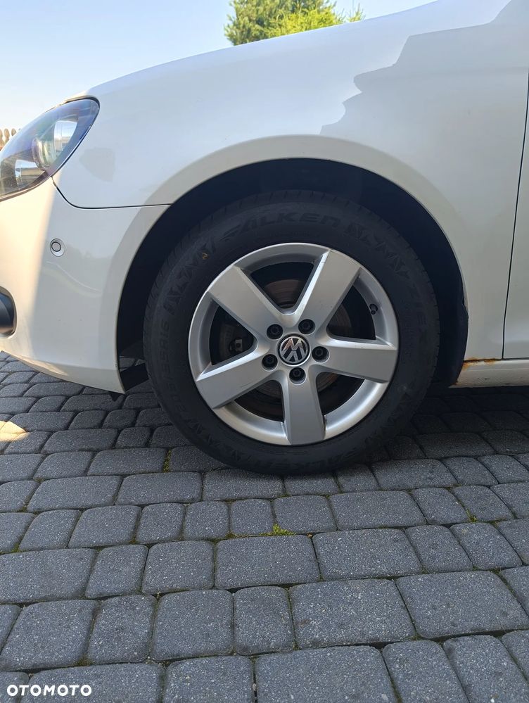 Volkswagen Golf 1.6 TDI BlueMotion Technology Comfortline - 19