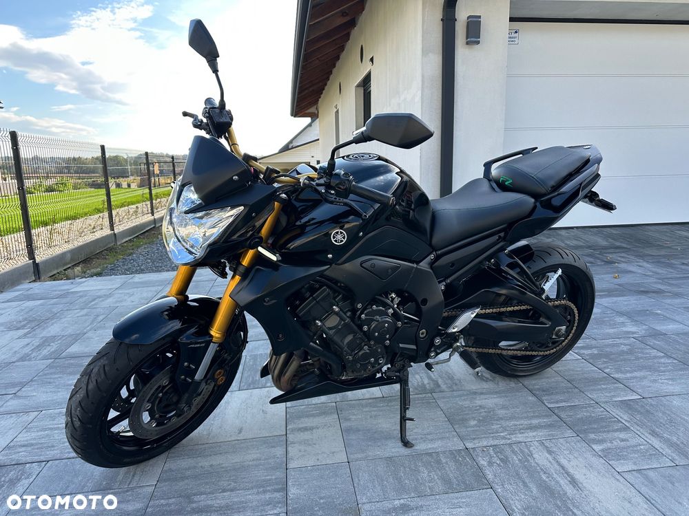 Yamaha FZ8 - 1