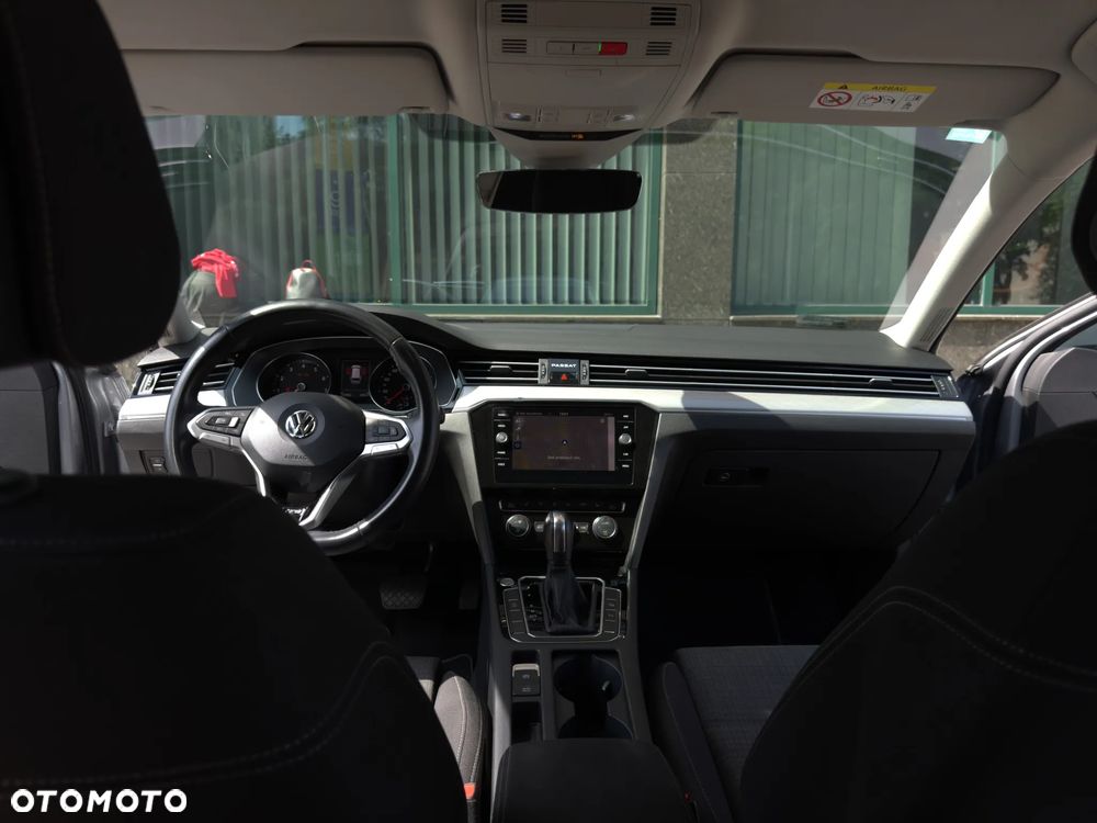 Volkswagen Passat 2.0 TSI Business DSG - 16