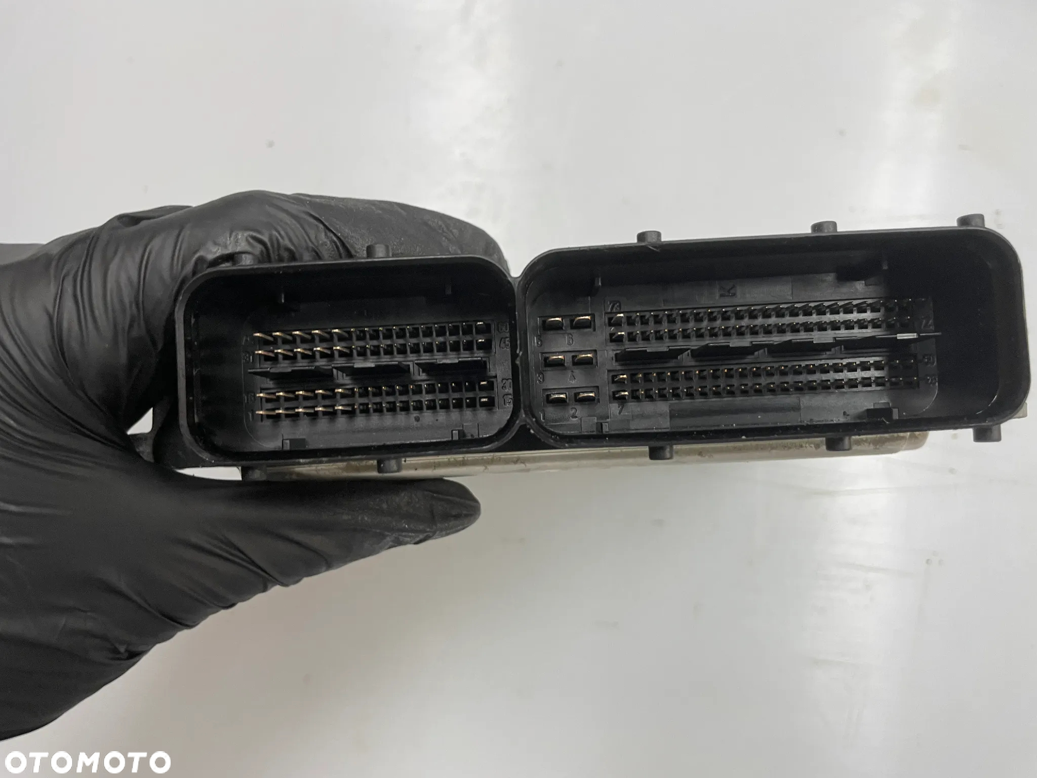 Sterownik silnika Audi A3 8P 1.9 TDI 105KM BLS 03G906021HP - 3