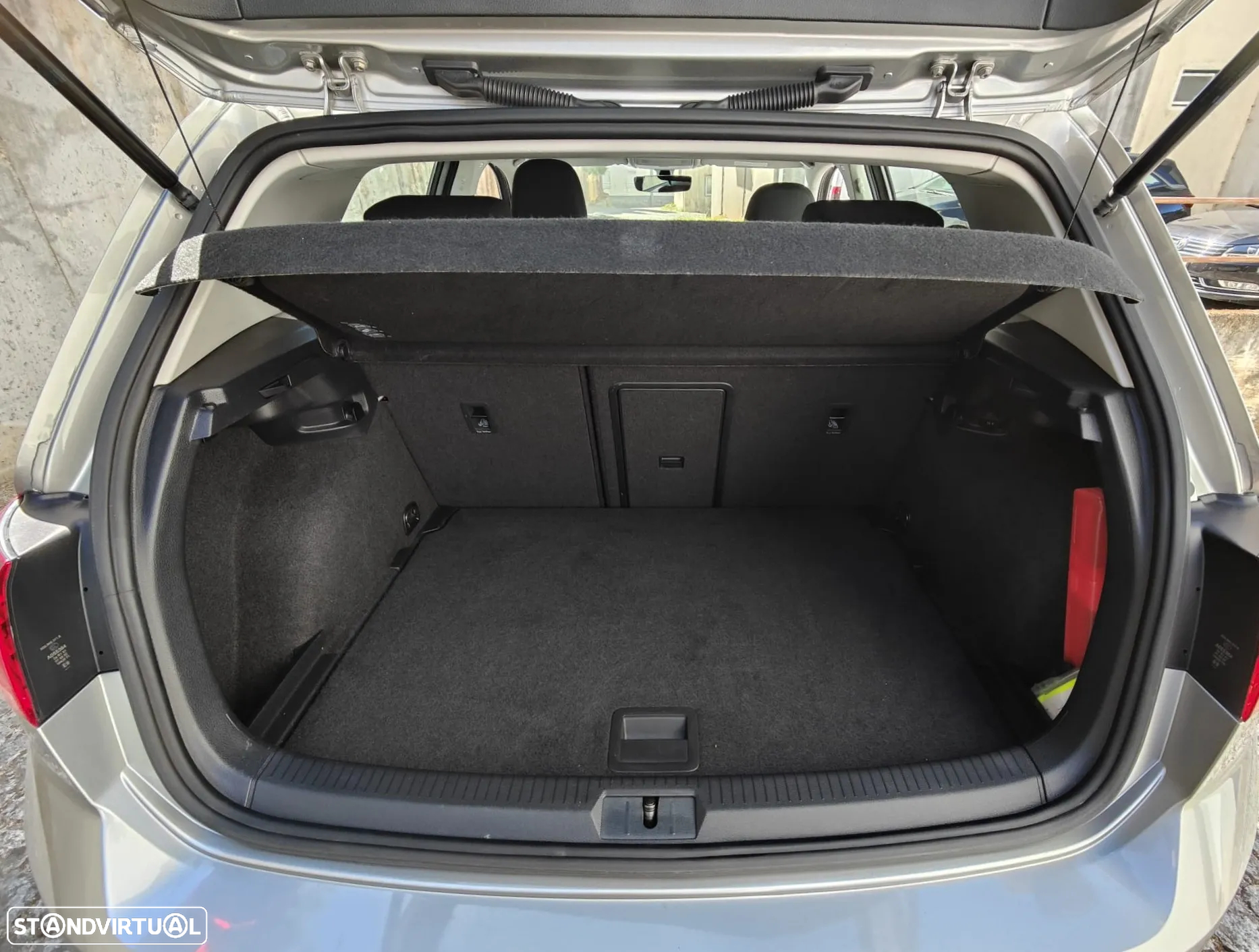 VW Golf 1.0 TSI Confortline - 10