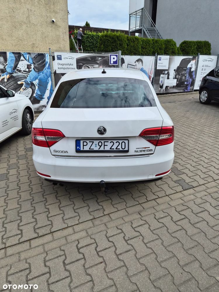 Skoda Superb 1.6 TDI Business - 4