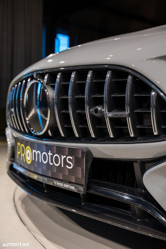 Mercedes-Benz SL - 10